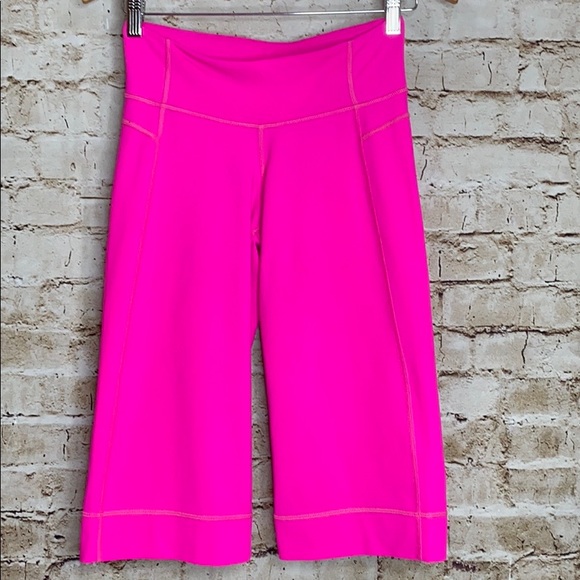 LULULEMON CLAM DIGGER II RASPBERRY GLOW SIZE 2 - Picture 2 of 8